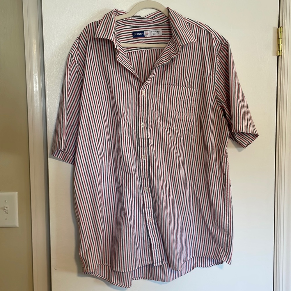 Old Navy Everyday Short Sleeve Button Down XXL